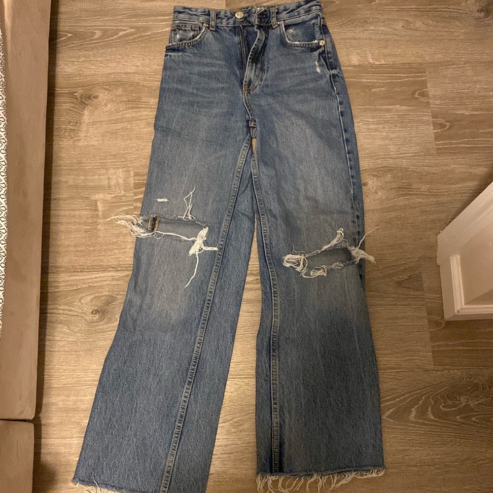 Zara blue ripped jeans